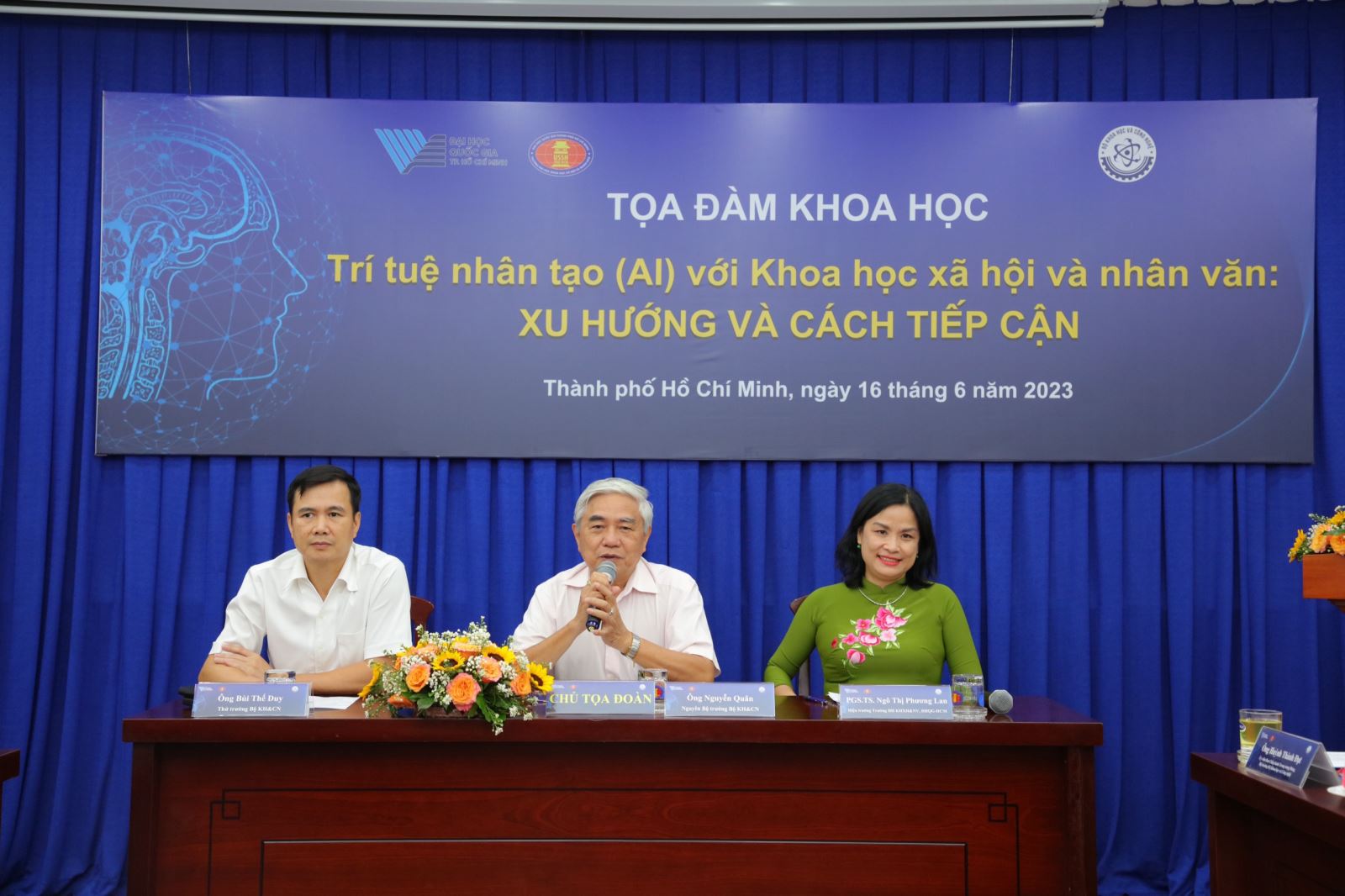 Trí tuệ nhân tạo (AI) với khoa học xã hội và nhân văn: Xu hướng và cách tiếp cận