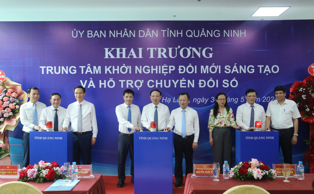 Khai trương Trung tâm khởi nghiệp đổi mới sáng tạo và hỗ trợ chuyển đổi số