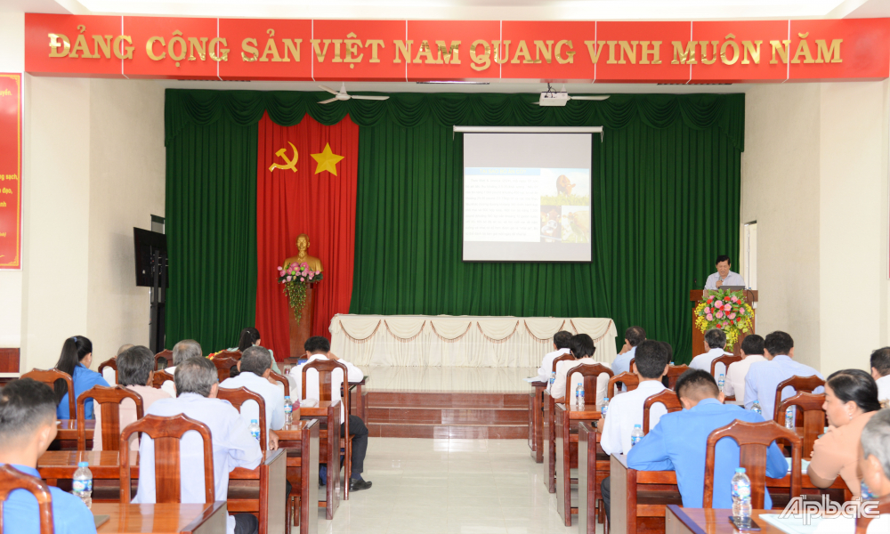 Thúc đẩy ứng dụng khoa học, công nghệ và đổi mới sáng tạo phục vụ phát triển kinh tế - xã hội